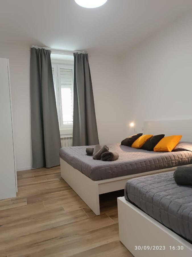 Casa Vacanze Mami Apartamento Trieste Exterior foto